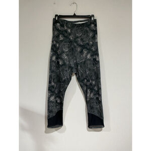 Womans A-glo Active Medium Maternity Capri Pants Gray Lavender